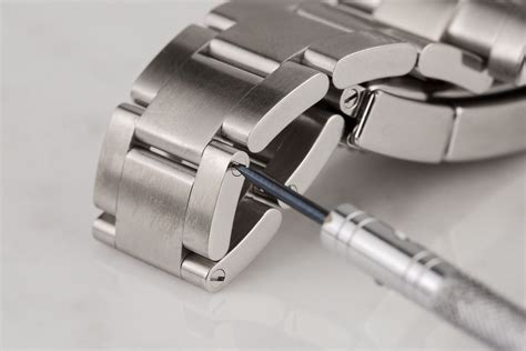 rolex rivet bracelet adjustment|how to take a link out of rolex watch band.